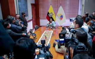 Guadalupe Llori no renunciará