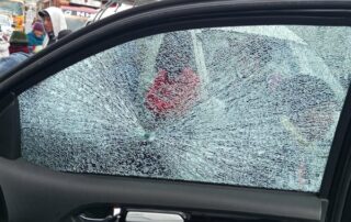 disparo al carro de Leonidas Iza