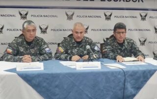 devolución de bienes a Leandro Norero