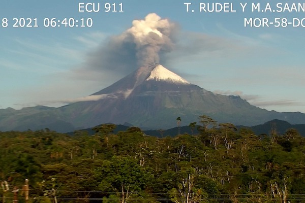  actividad volcánica del Sangay