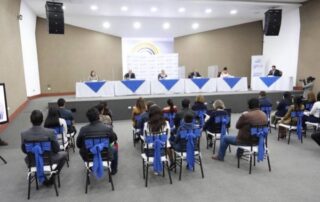 acusaciones de Elena Nájera contra Aparicio Caicedo