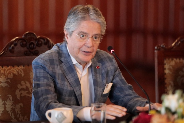 Guillermo Lasso tiene melanoma