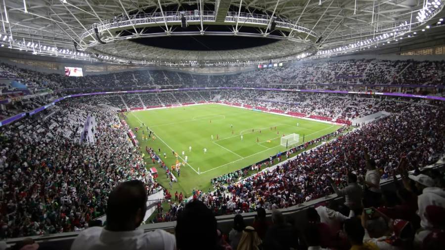 Los fanáticos con entradas a los partidos tendrán acceso a zonas que expenden bebidas alcohólicas. Fotografía tomada de cloudinary.fifa.com