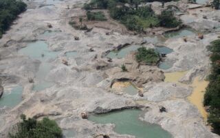 concesiones mineras suspendidas