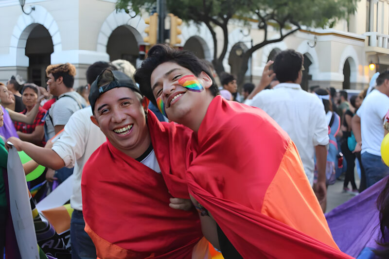 La historia de la marcha del Orgullo LGBTI en Guayaquil, en fotos
