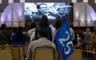 conmemoración de Fernando Villavicencio