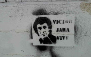 Stencil de Víctor Jara en las calles de Santiago.