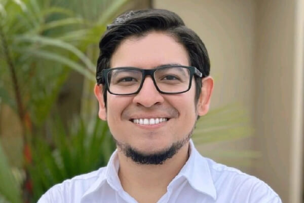 Daniel Calderón