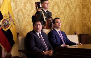 ¿Quién es Arturo Félix Wong?