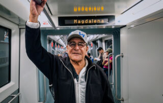 Miguel Paladines, pasajero en el metro de Quito.