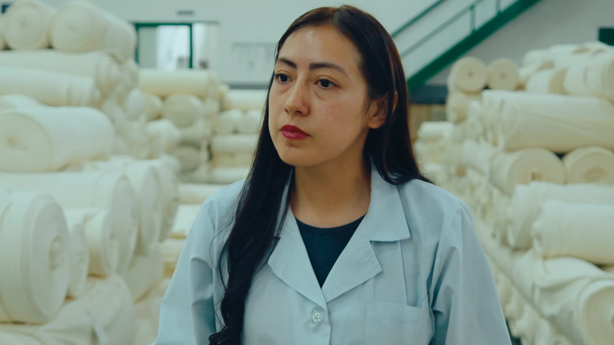 Andrea Nieto es la coordinadora del taller de confección en la planta de Pinto en Otavalo.