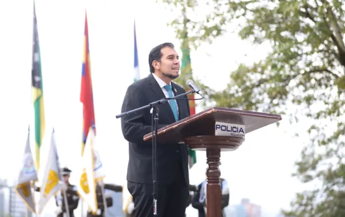 Harold Burbano, abogado y docente universitario, es el ministro de Inclusión Económica y Social del gobierno de Daniel Noboa.