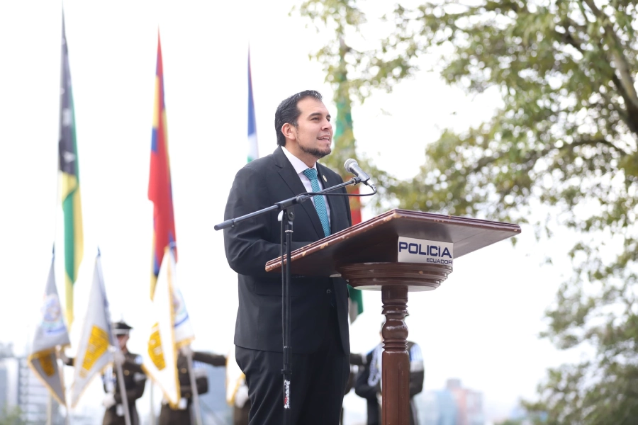 Harold Burbano, abogado y docente universitario, es el ministro de Inclusión Económica y Social del gobierno de Daniel Noboa.