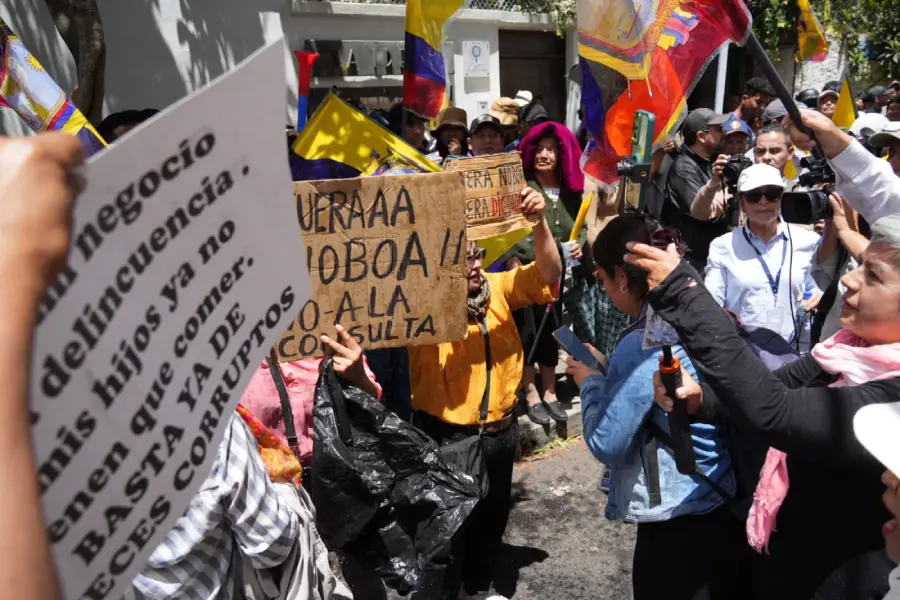 marcha de daniel noboa