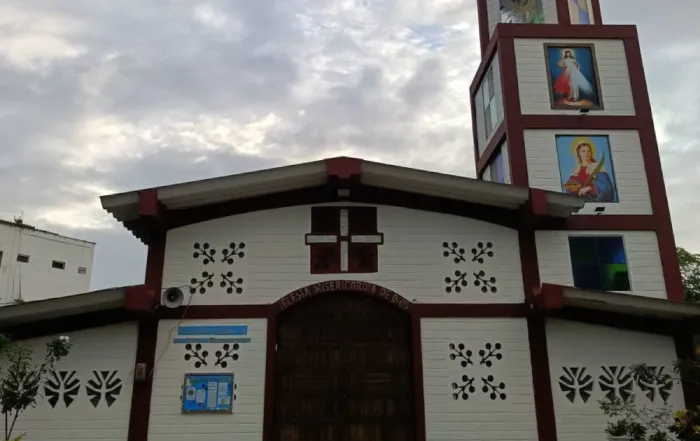 sacerdote Olón