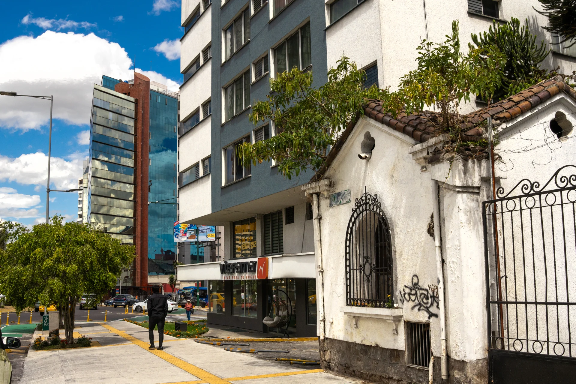 Quito escribe un nuevo lenguaje urbano, casi sin querer