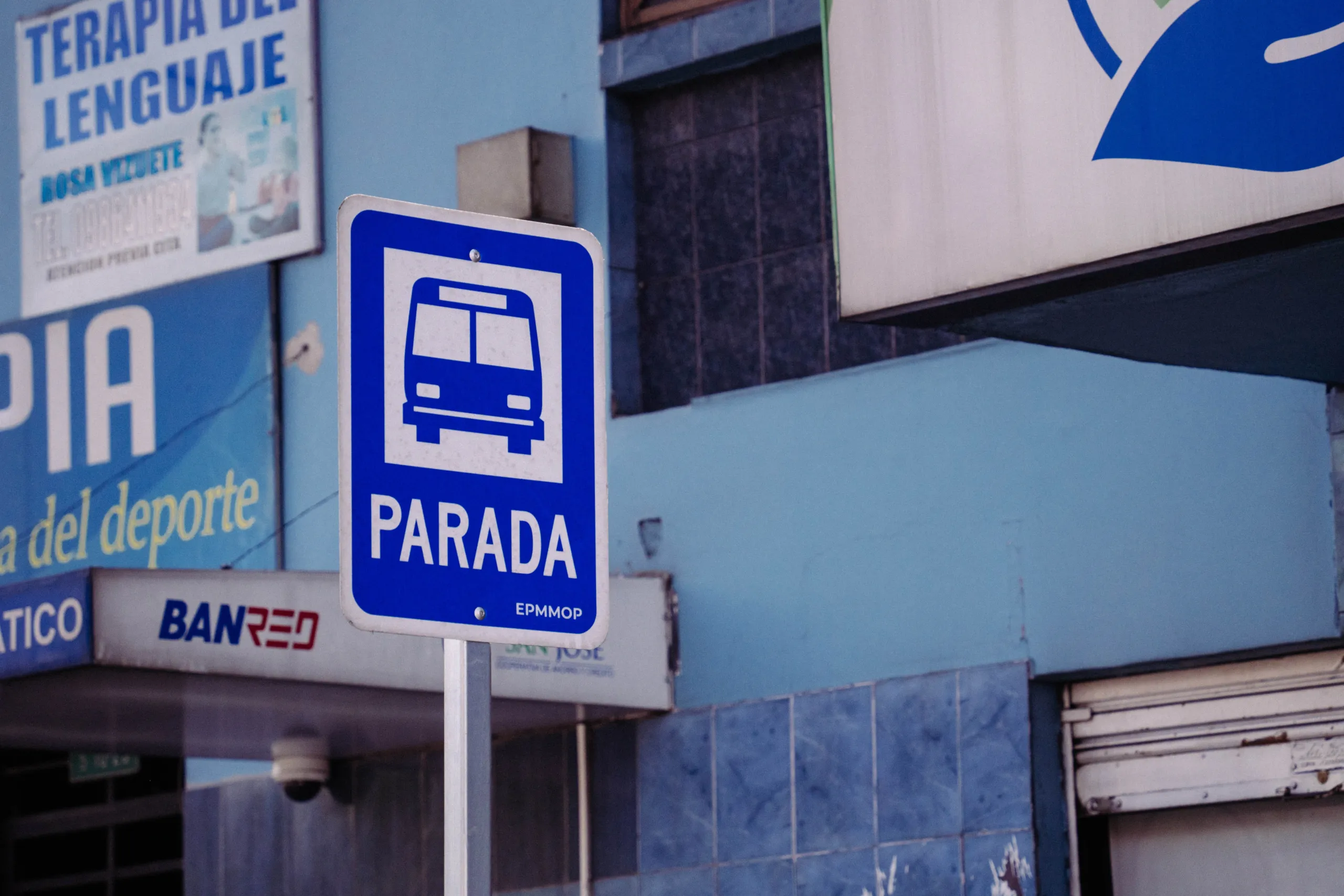Paradas de buses en Quito