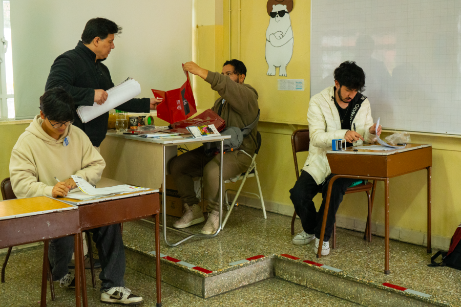 Para saber si fuiste seleccionado como miembro de las juntas receptoras del voto debes consultarlo en la página web o aplicación del CNE.
