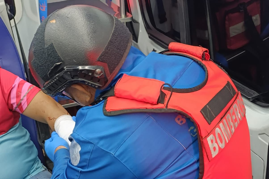 La Secretaría Nacional de Gestión de Riesgos confirmó que hubo 30 personas heridas. 