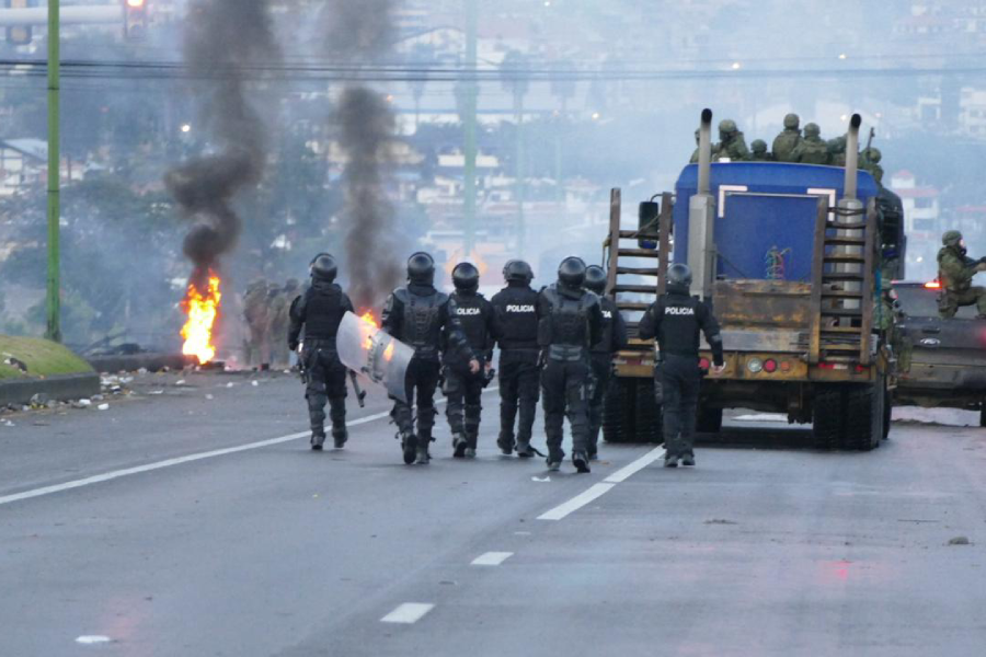 El gobierno de Daniel Noboa envió un convoy con ayuda hacia la provincia de Imbabura en medio del paro nacional.