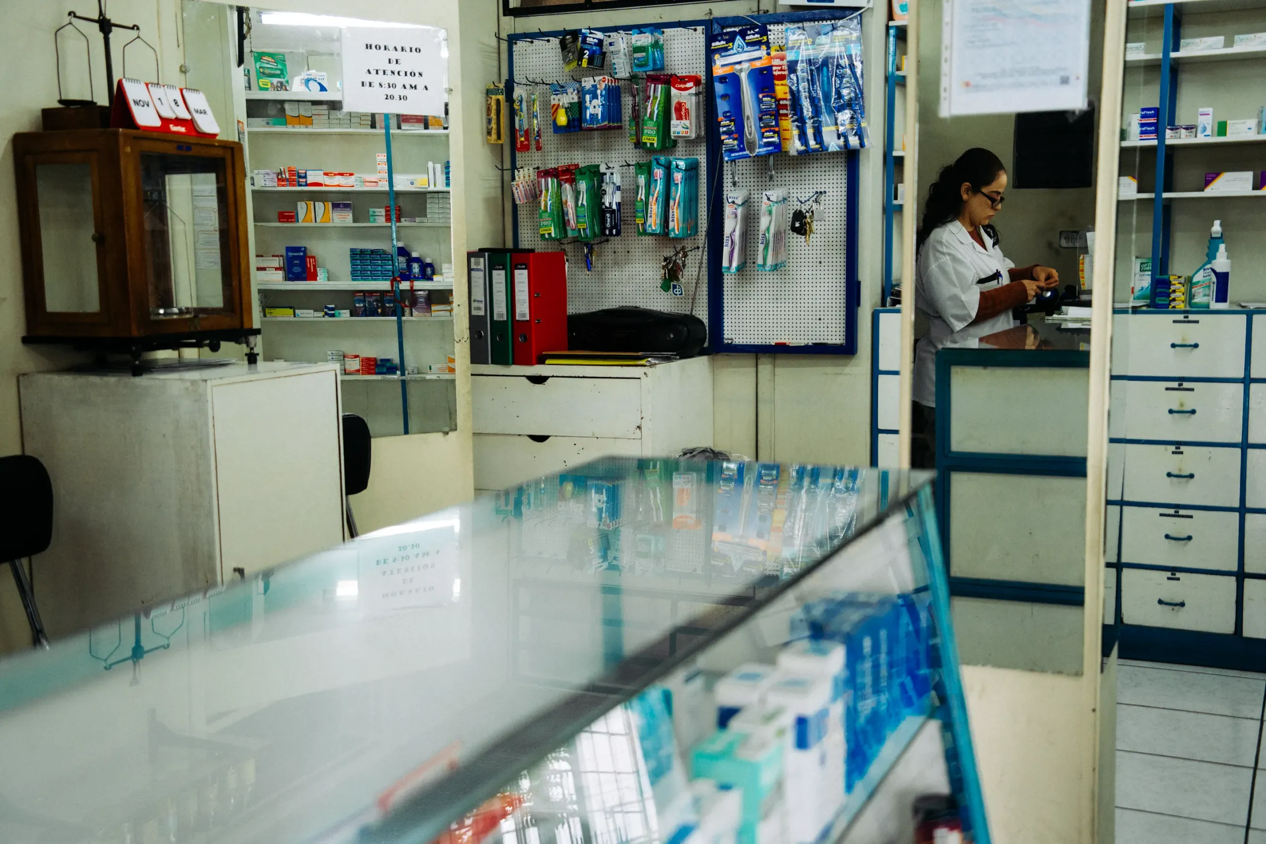 FARMACIA 3 De 17 Scaled