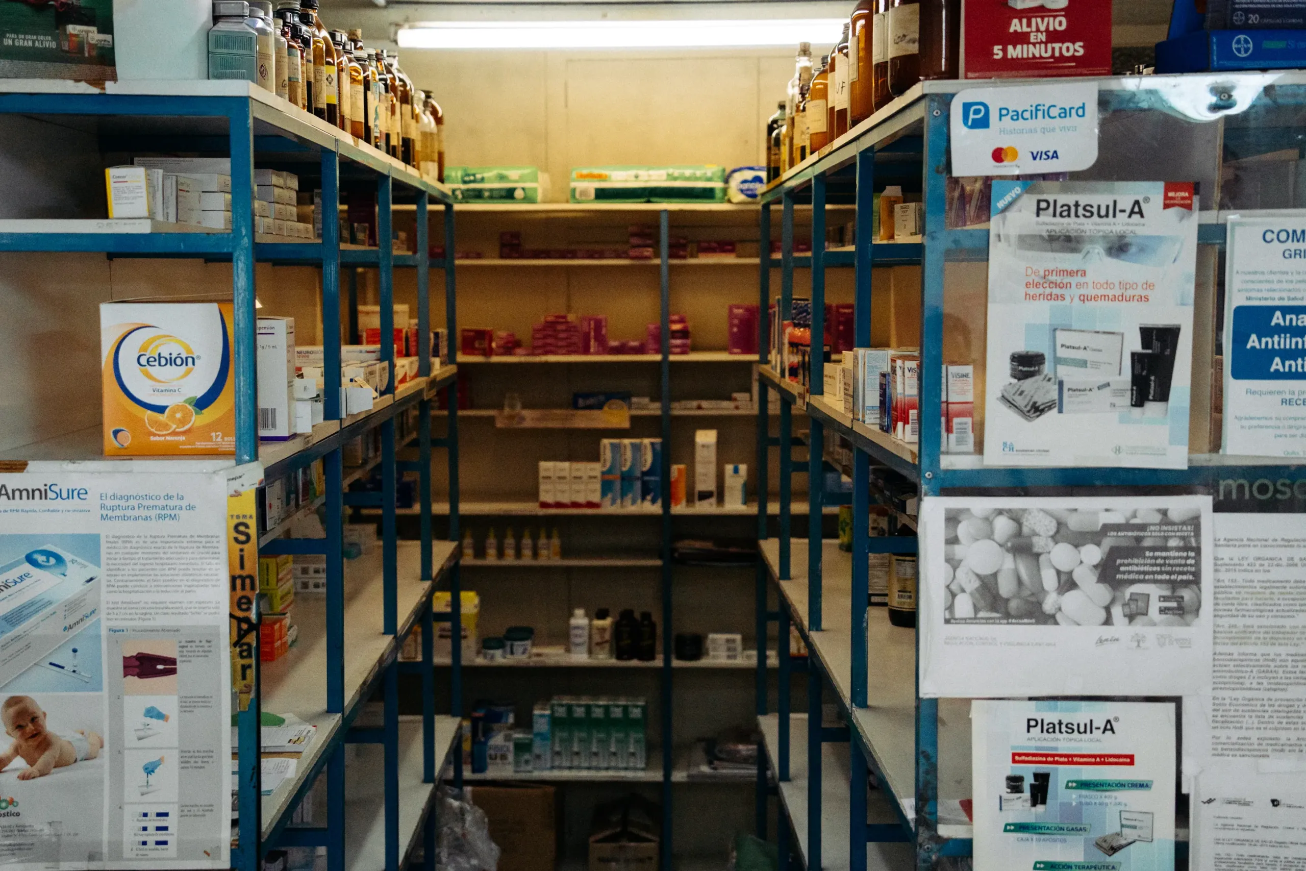 FARMACIA 6 De 17 Scaled