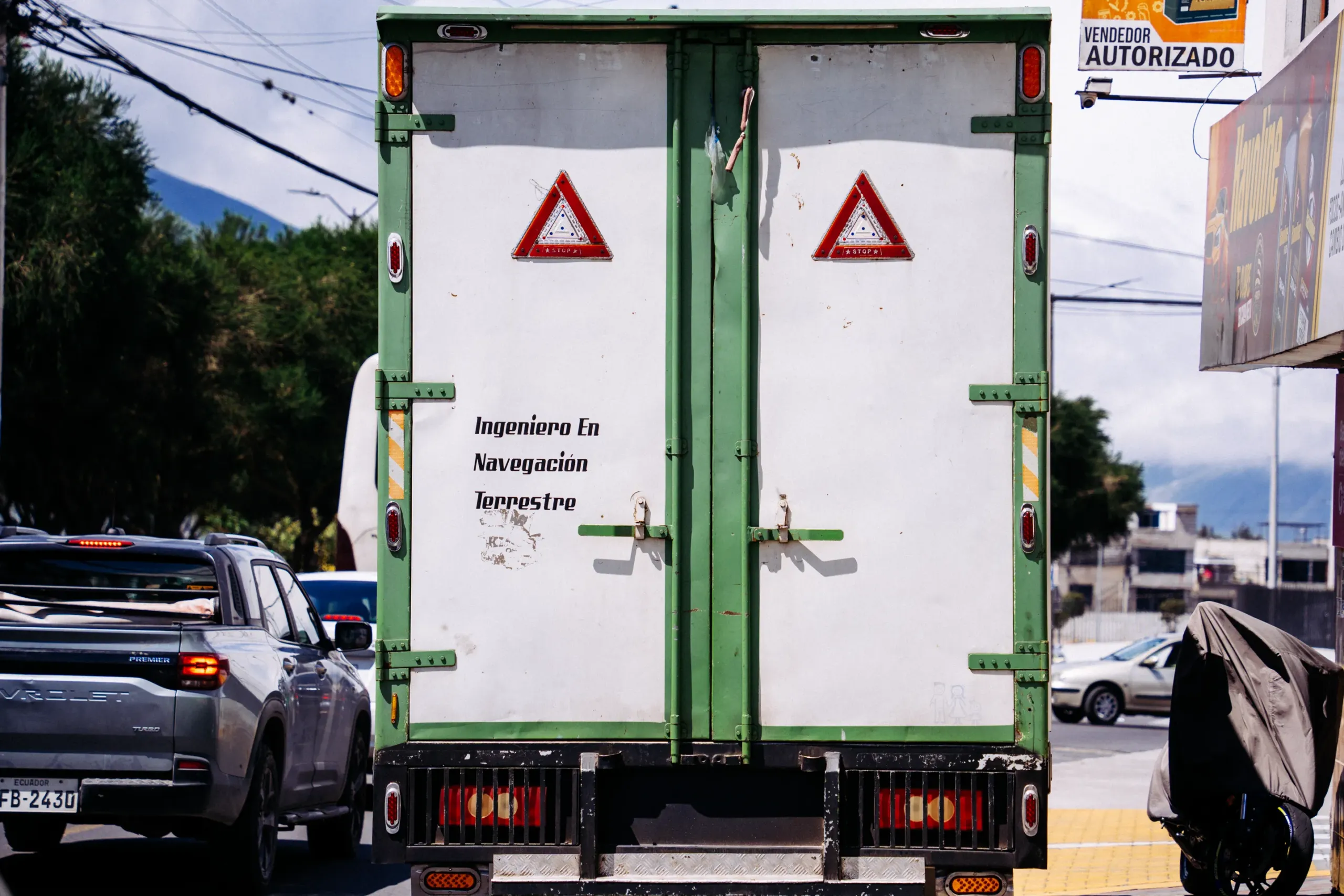 FRASES TRANSPORTE_12 FRASES TRANSPORTE 12 Scaled