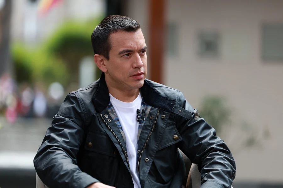 perdió Daniel Noboa la consulta