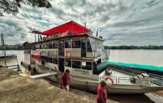 La Flotilla Yaku Mama viajó desde los Andes hacia la Amazonía rumbo a la COP30, en Belém, Brasil, para exigir justicia climática.