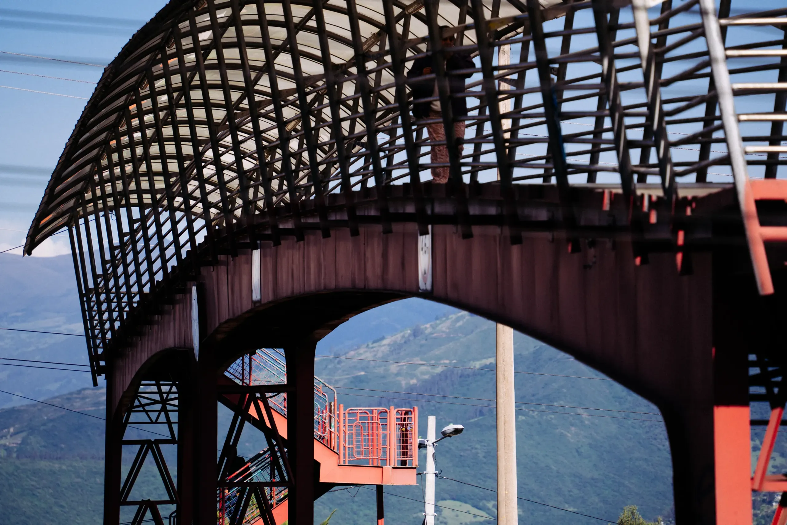 AUTOPISTA GENERAL RUMIÑAHUI_14 AUTOPISTA GENERAL RUMINAHUI 14 Scaled