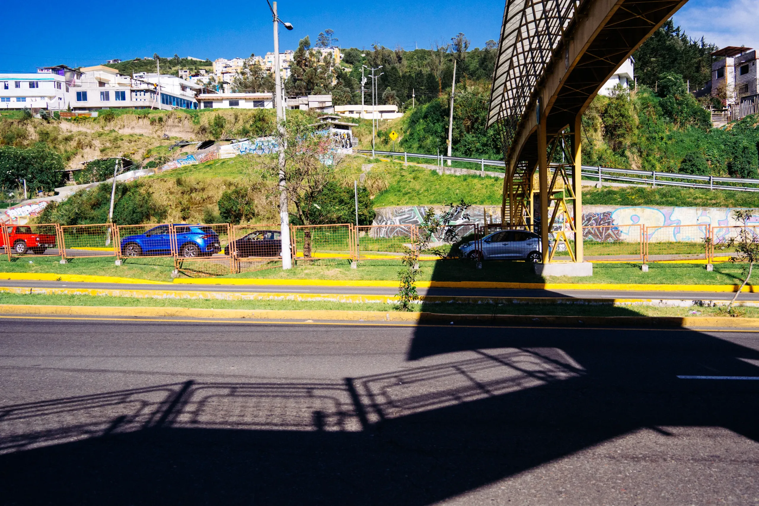 AUTOPISTA GENERAL RUMIÑAHUI_16 AUTOPISTA GENERAL RUMINAHUI 16 Scaled