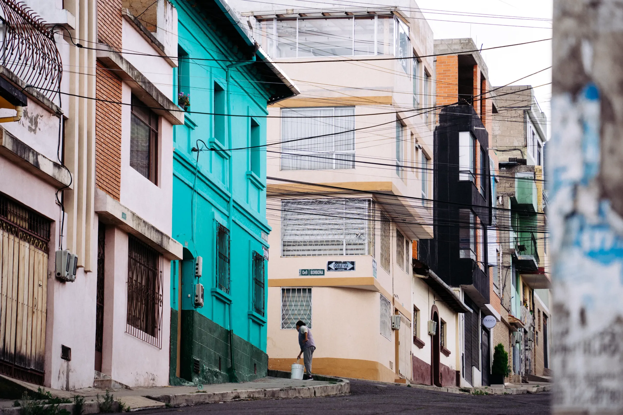 CASAS COLORES SAN JUAN (10 de 17) Una calle del centro histórico