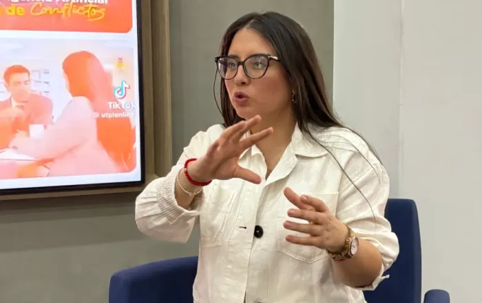 Katherine Herrera presenta investigaci&oacute;n Islas de paz criminal