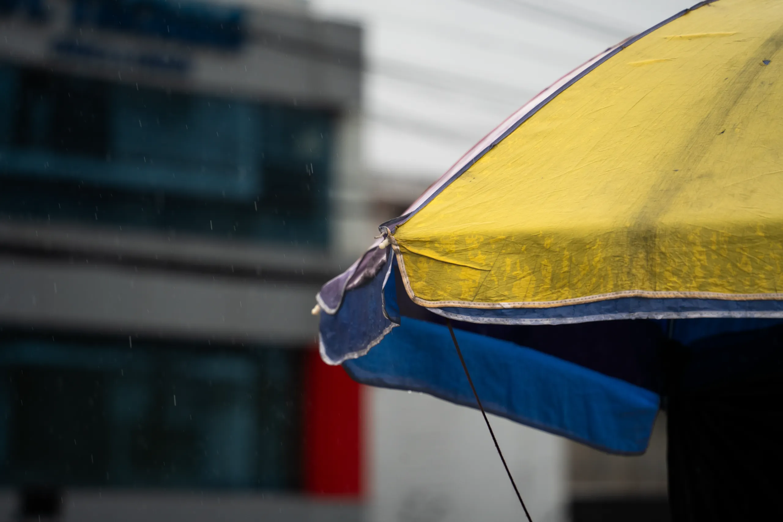 El parasol es una discreta herramienta de marketing callejero