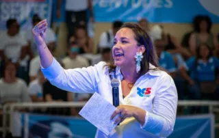 Gabriela Rivadeneira fue elegida como la nueva presidenta nacional de la Revolución Ciudadana.