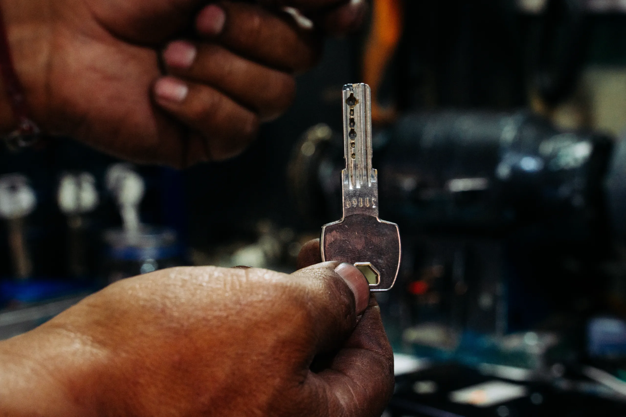 Una llave en las manos del se&ntilde;or Chorlango