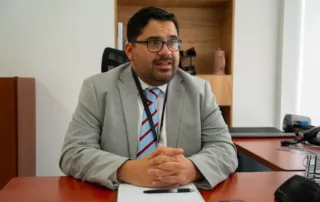 Entrevista a Gabriel Cedeño, docente del IAEN.