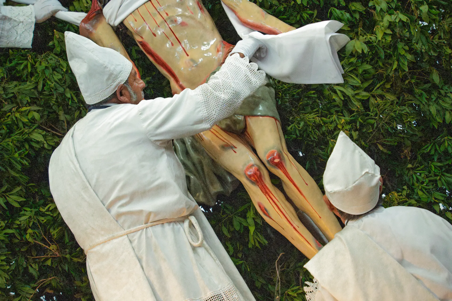 Los Santos Varones, representantes contempor&aacute;neos de Nicodemo y Jos&eacute; de Arimatea
