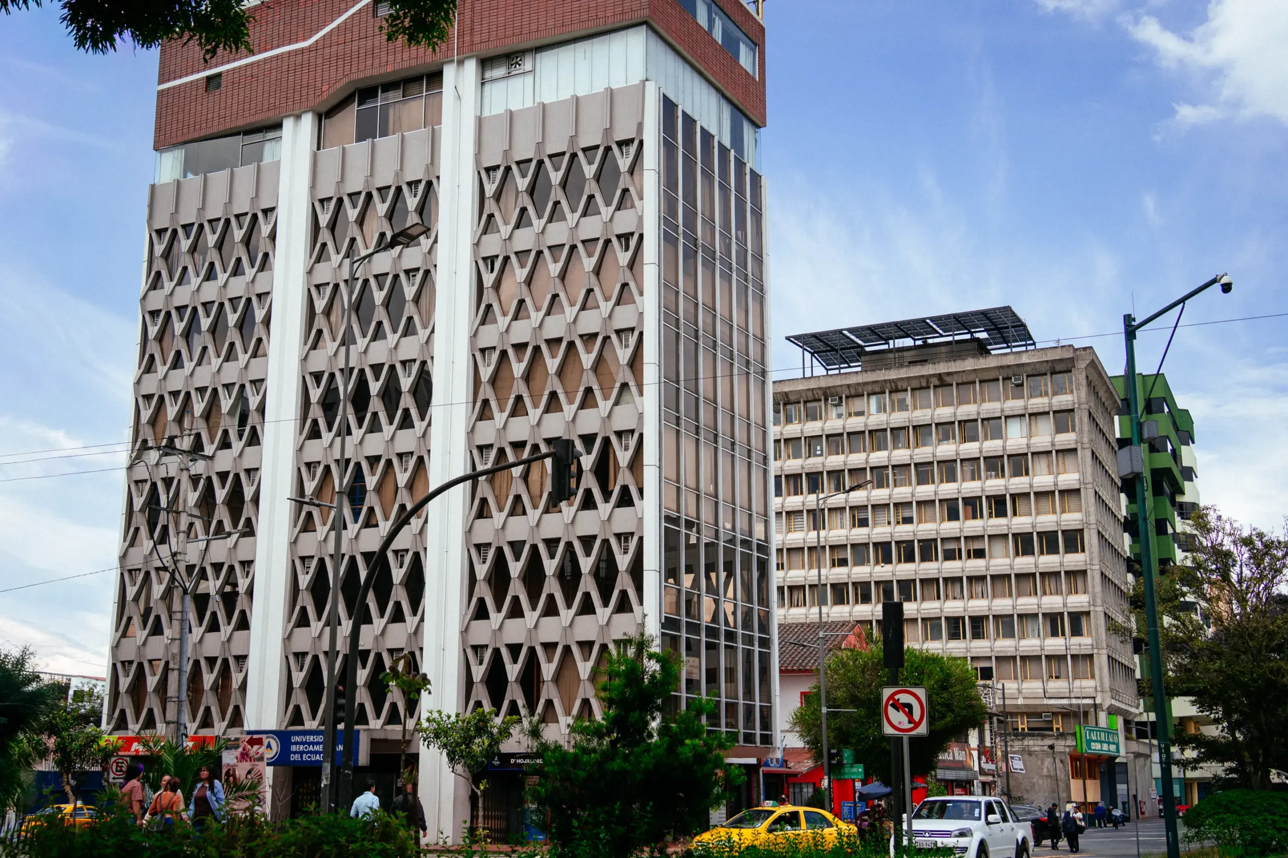 Los grandes edificios