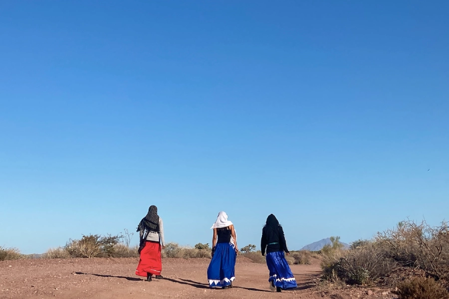 En las comunidades indígenas comcaac del noroeste de México, habitantes de regiones desérticas, la sequía y la falta de acceso al agua potable son el común denominador. Foto. Astrid Arellano