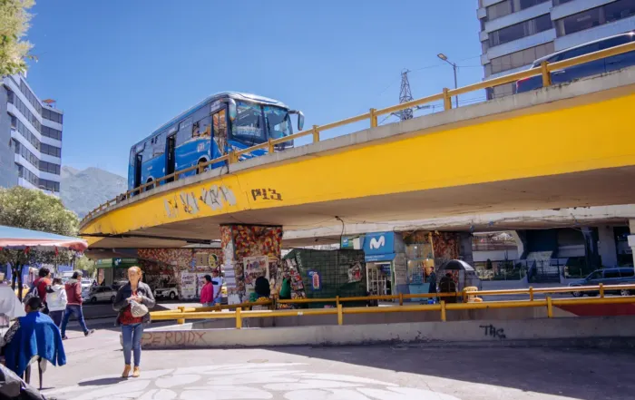 pasos a desnivel de Quito