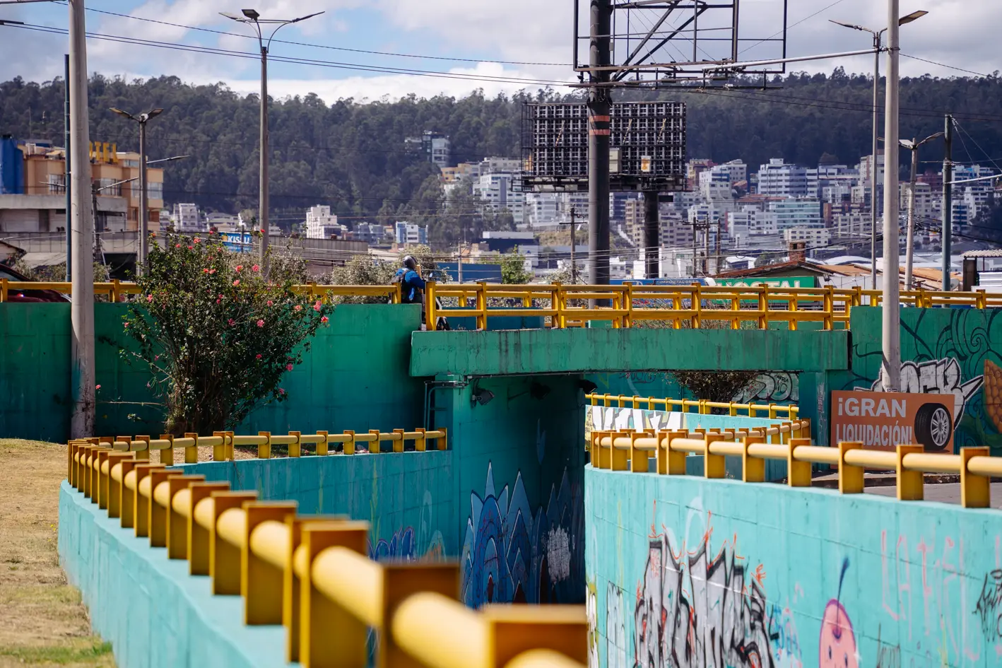 Quito est&aacute; atravesada por flujos desviados