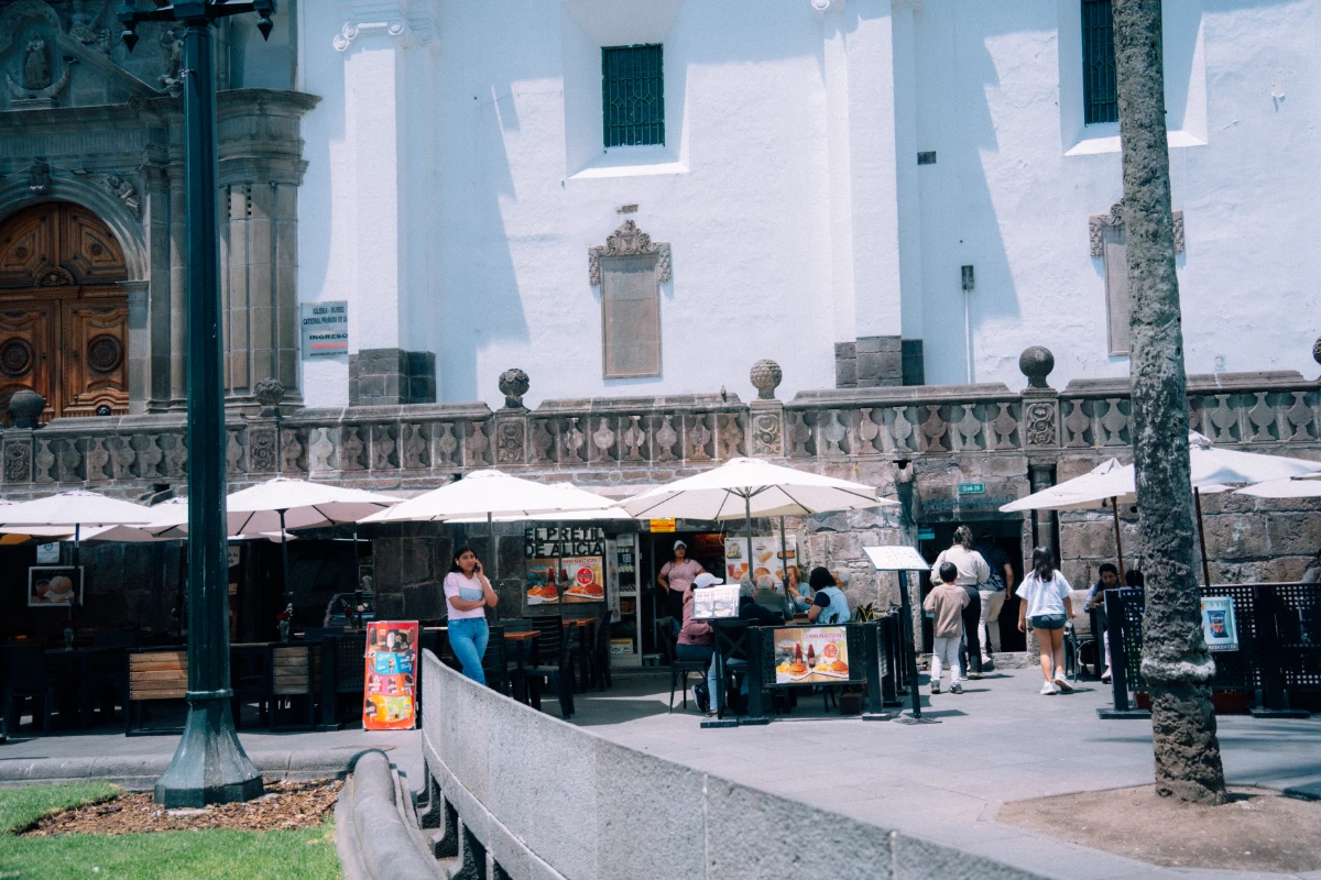 locales de la Plaza Grande
