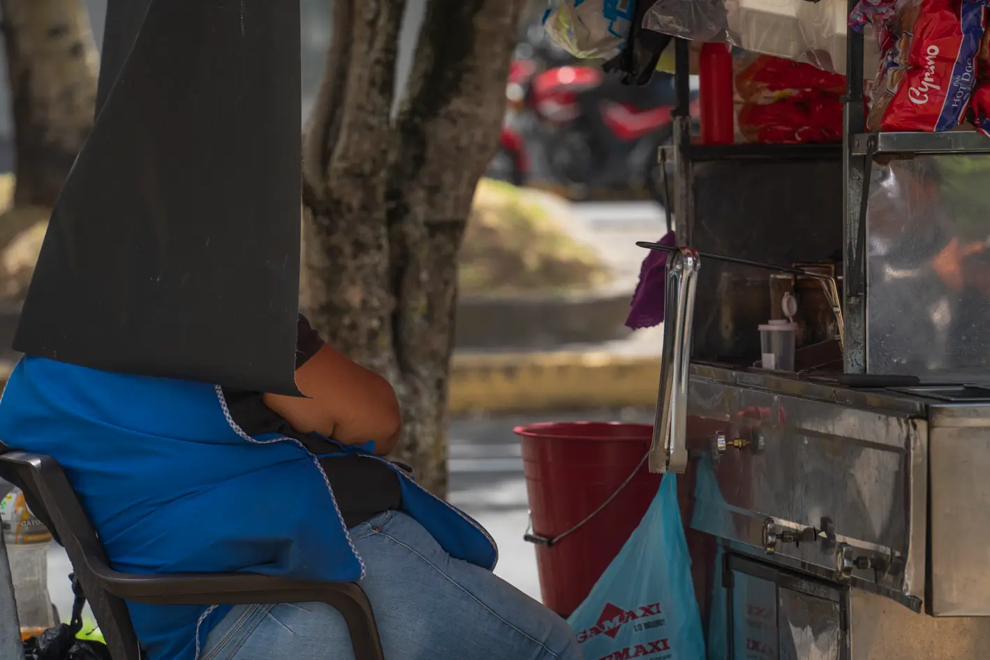 En balde, puestos y cadenas